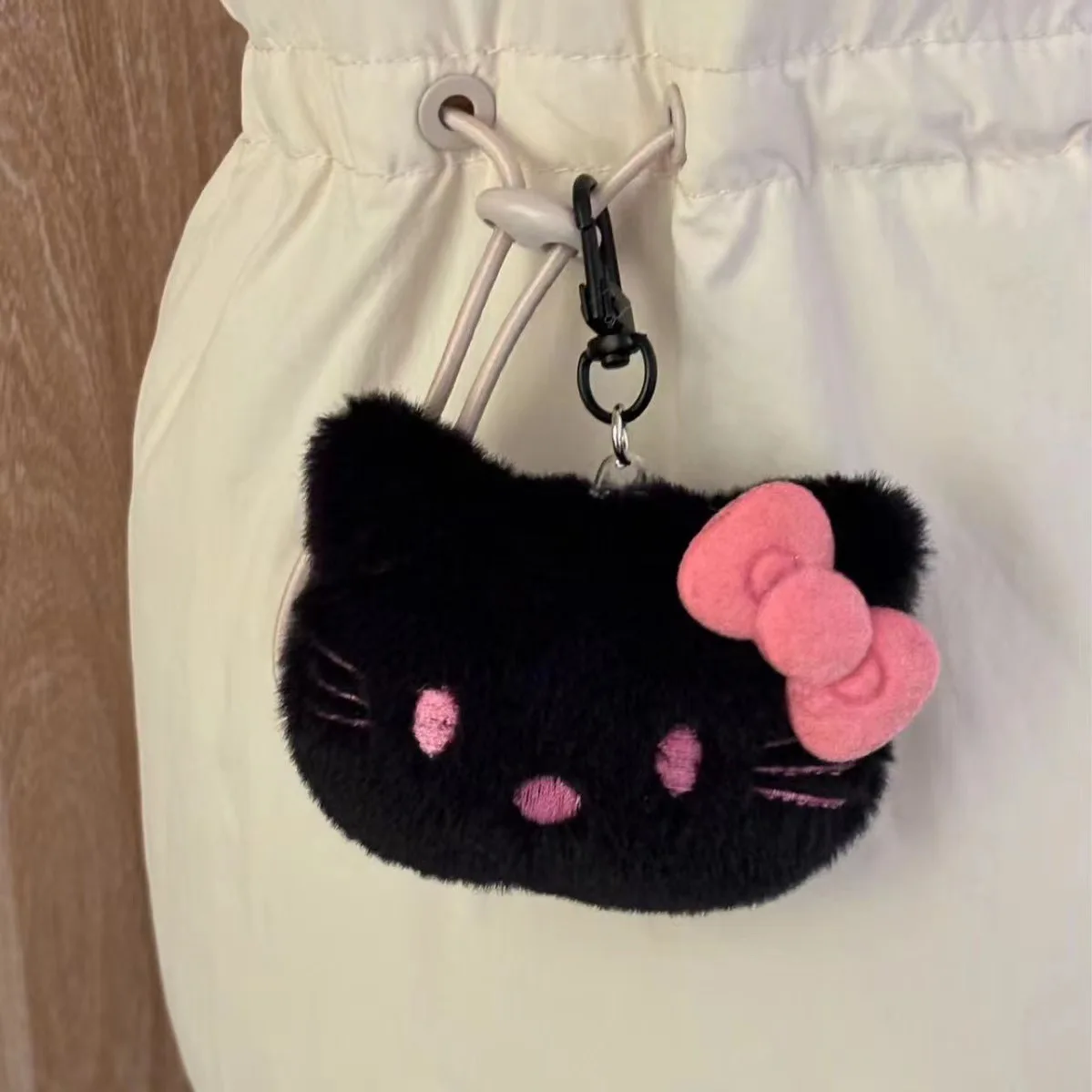 Nuovo Hello Kitty carino ciondolo peluche portachiavi Sanrio Anime Cartoon gatto nero portachiavi decorazione accessori ragazze giocattoli regalo