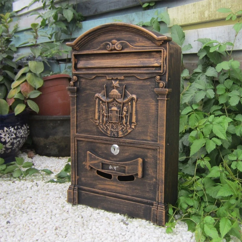 European-Style Villa Letterbox Outdoor Waterproof Mailbox Wall Mount Postbox Retro Suggestion Box with for Key Lock for