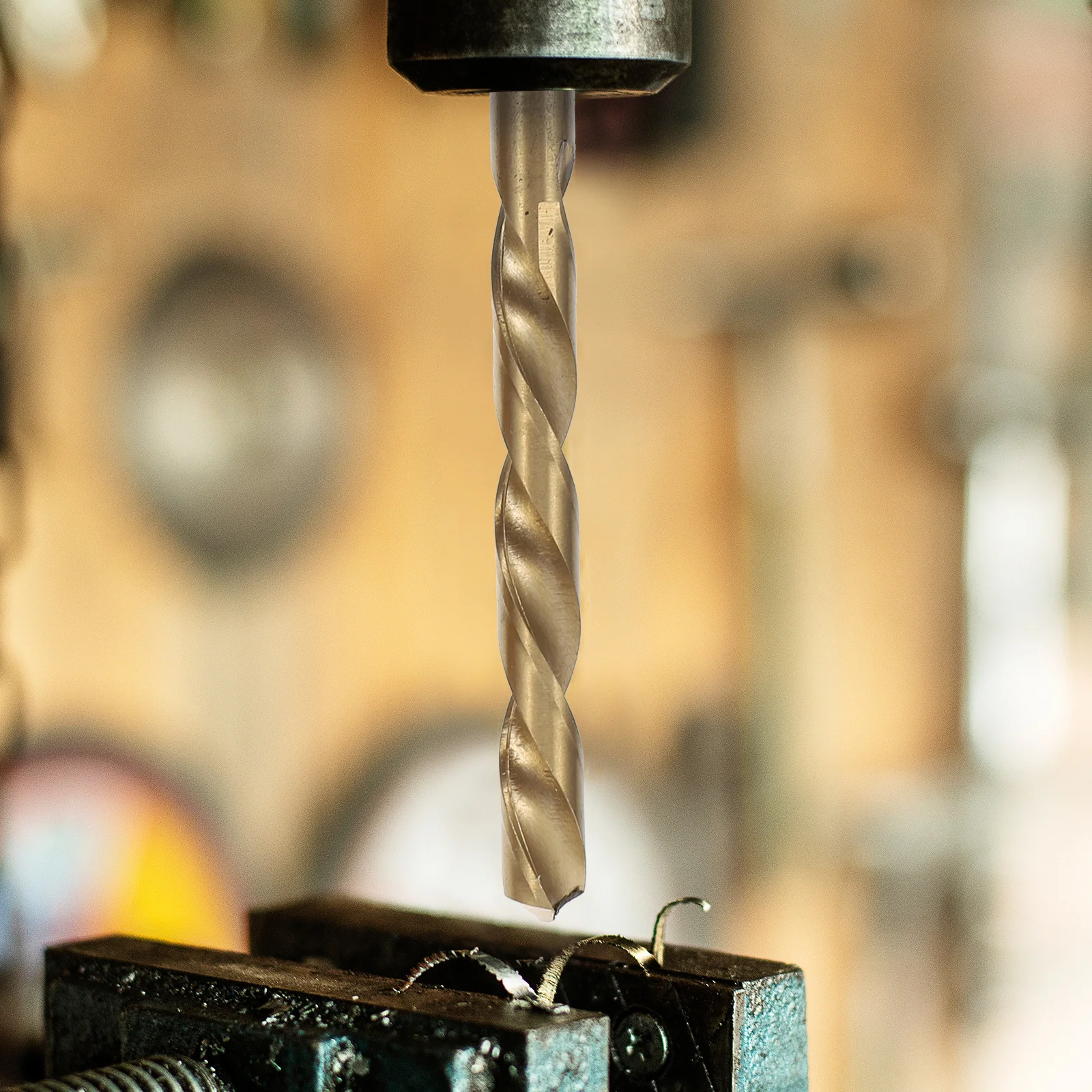 19-teiliges Bohrer-Set aus Schnellarbeitsstahl, gedrehte Kobalt-Bits, Kunststoff-Bohrset, Schlagbohrer-Set