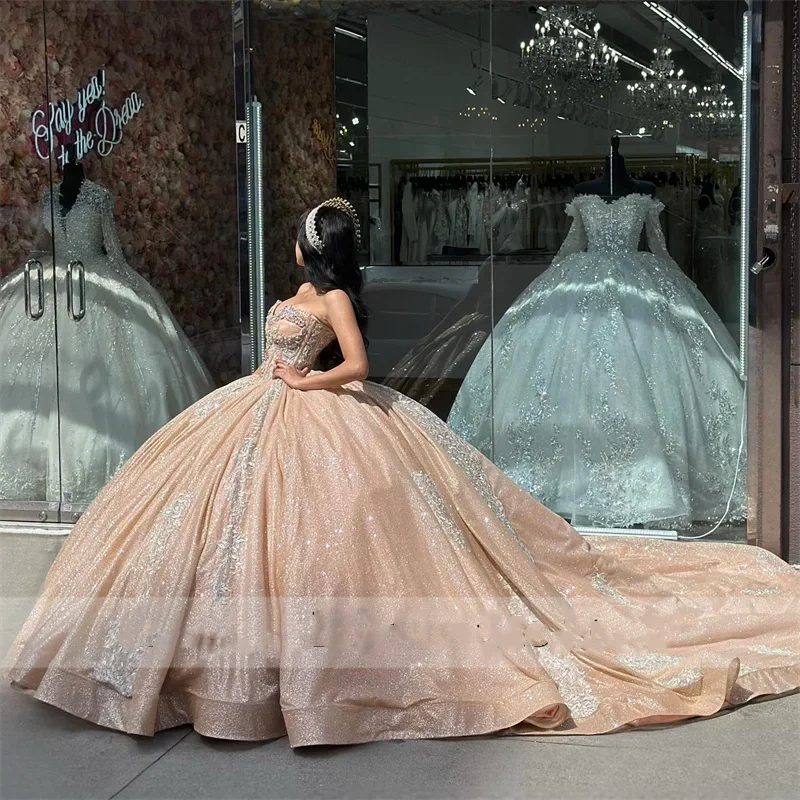 Angelsbridep Luxe Rose Goud Liefje Baljurk Quinceanera Jurken Appliques Kristallen Kralen Lange Trein Zoete 15e Jurk