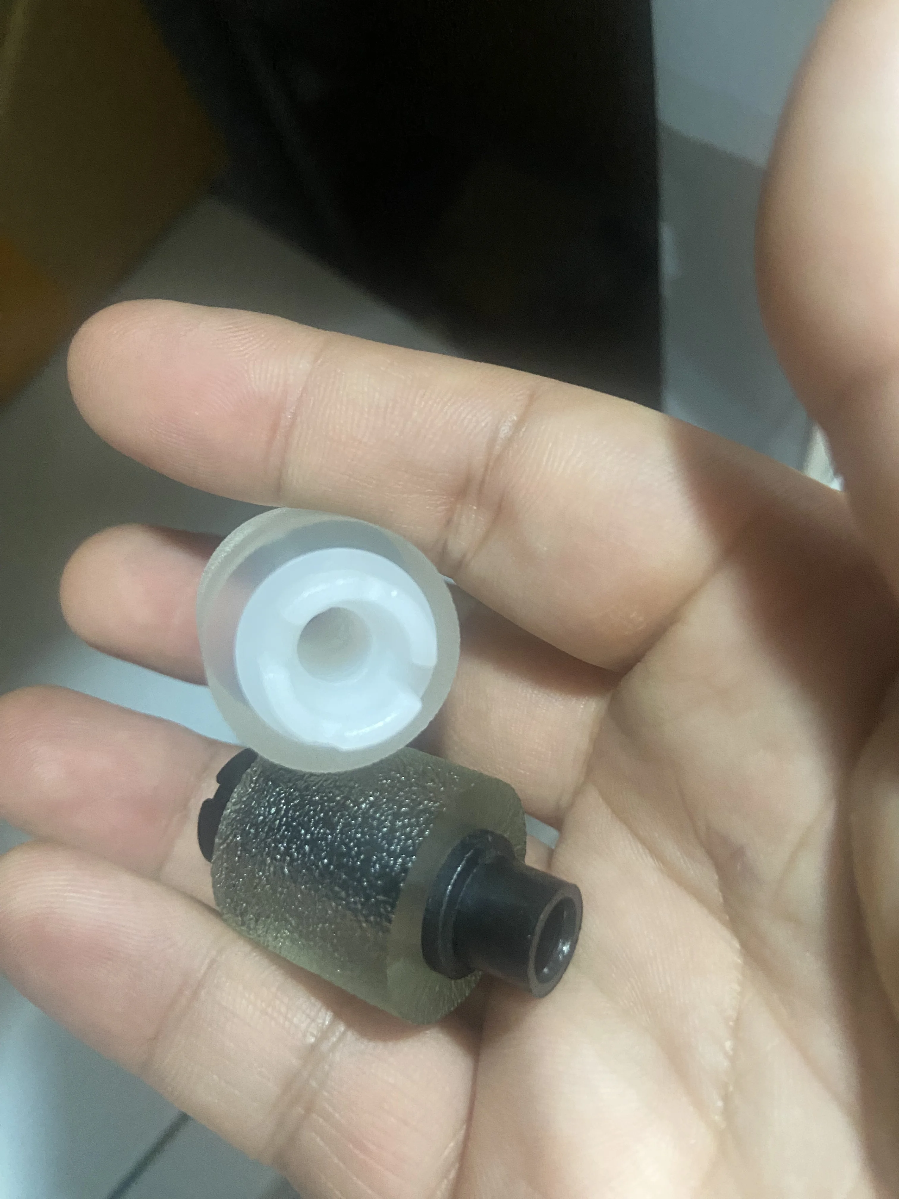 

1X FL0-3407-000 FL0-3408-000 Разделительный ролик подачи для CANON IR 1430 1430J 1435 1435i 1435iF 1435P/IR1430 IR1435