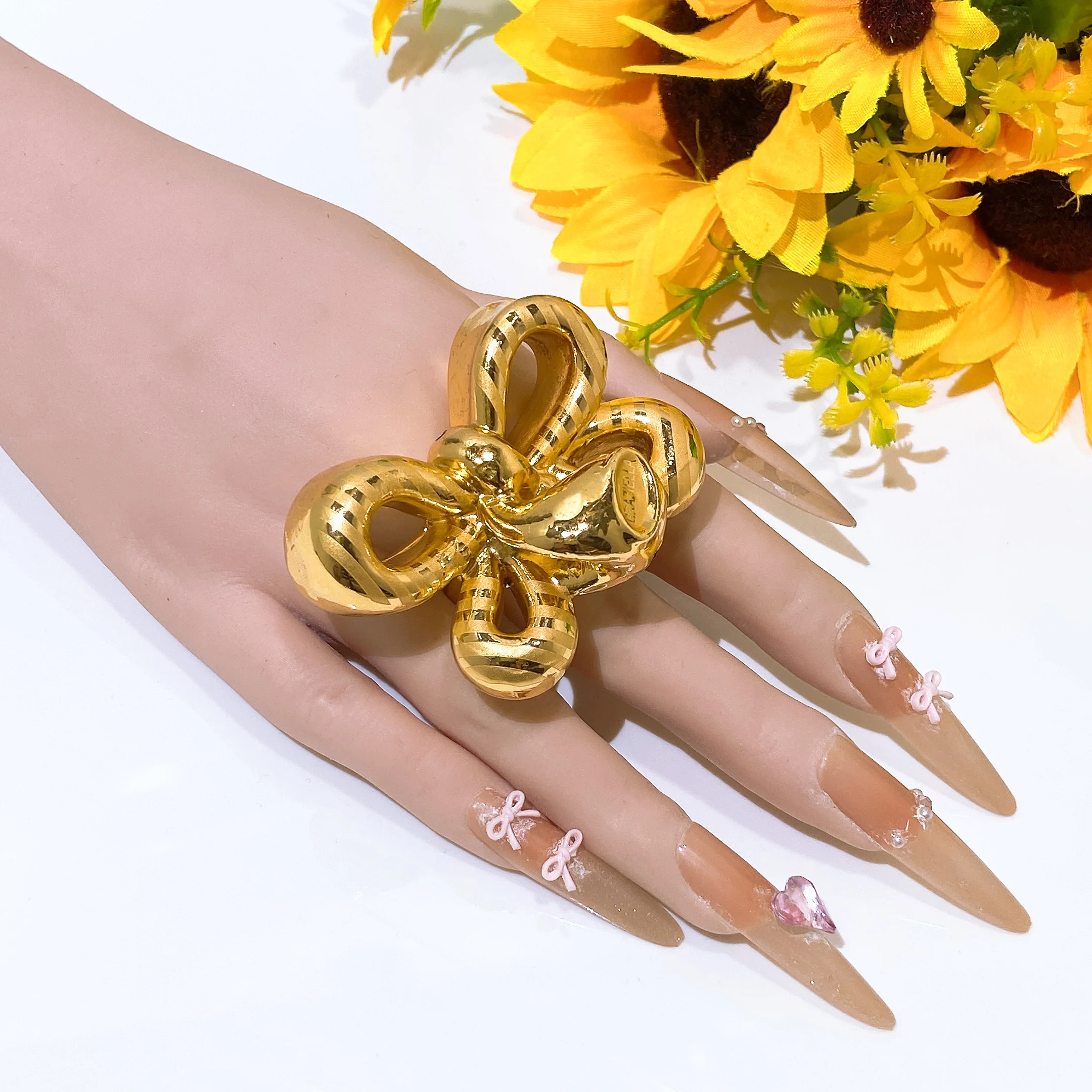 Luxuriöse Vintage-Ringe aus Legierung mit großem ovalem Edelstein für Damen, farbenfroher Edelstein, feiner Schmuck, Party, Jahrestag