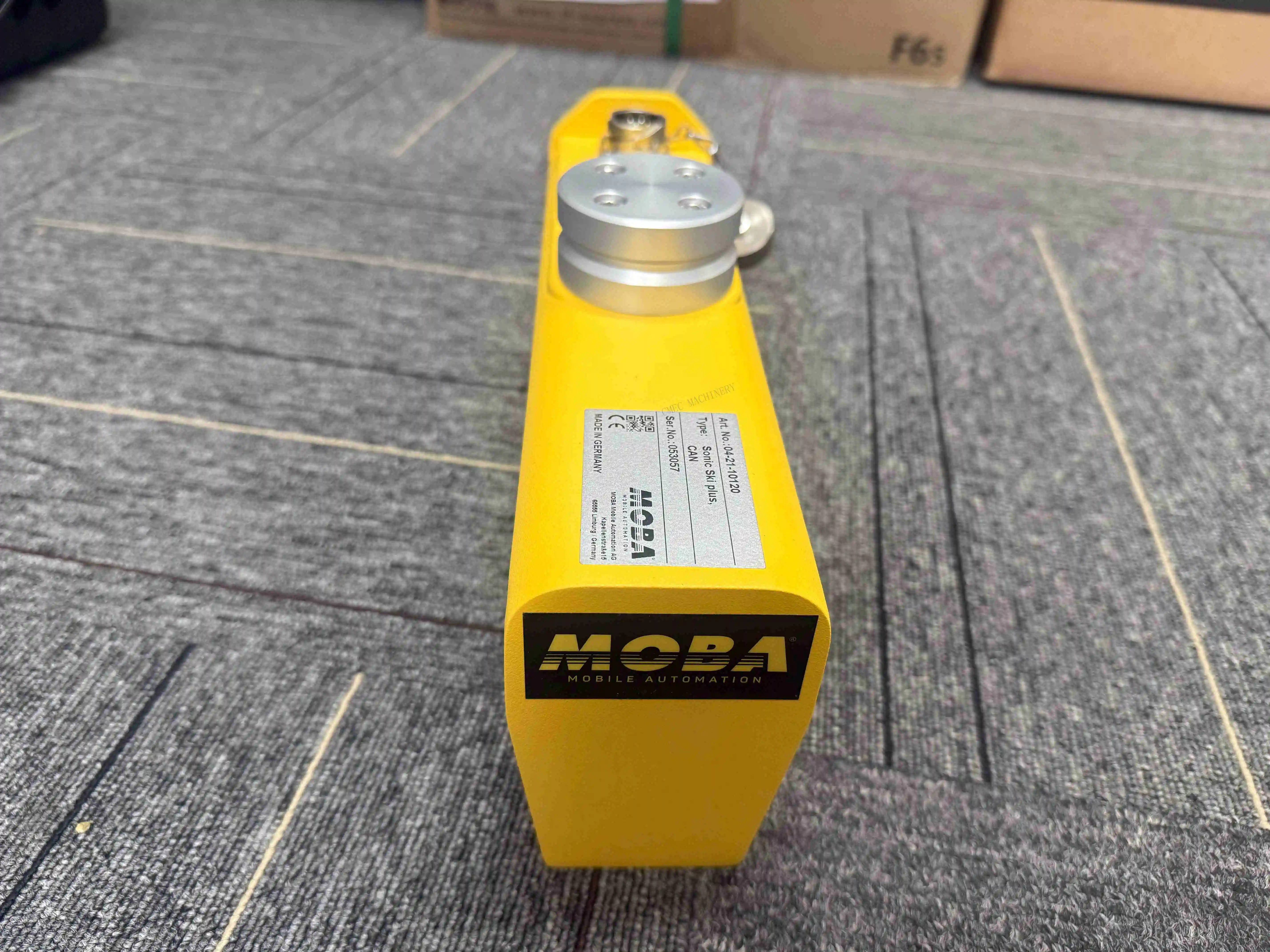Asphalt Paver Sonic Sensor Ultrasonic Slipper Replacement 04-21-10120 Moba Controller 12808143/05940043 Sensor