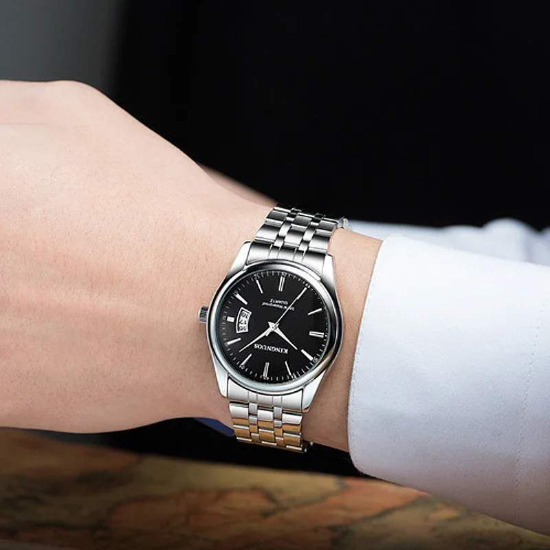 Đồng hồ nam thép không gỉ màu vàng kim thời trang 2023 Đồng hồ đeo tay thạch anh hoàn toàn bằng thép sang trọng đồng hồ nam doanh nhân thường ngày đồng hồ đeo tay nam