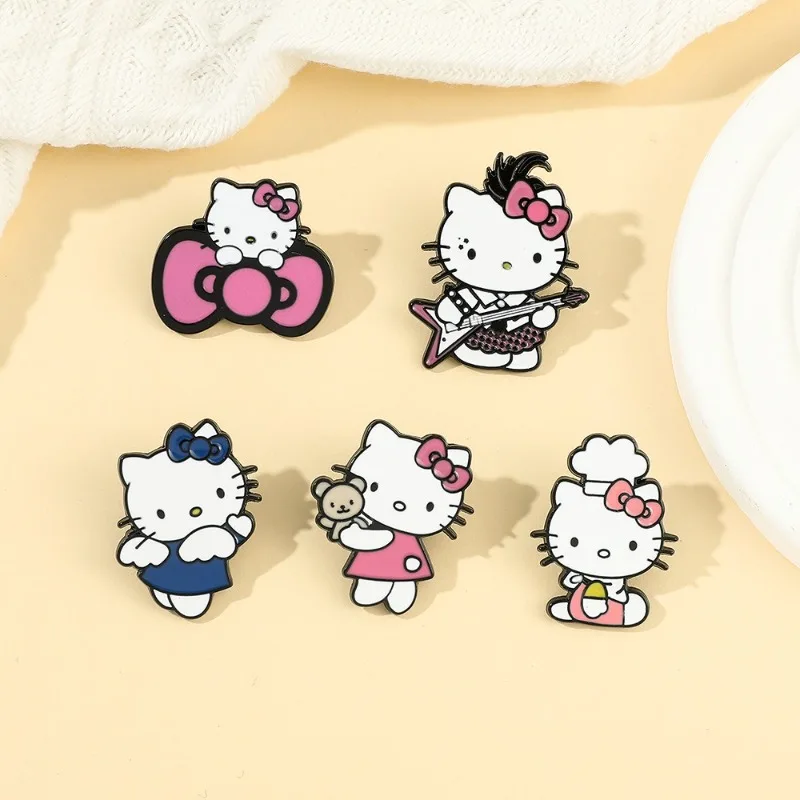 Sanrio Hello Kitty Broche para Crianças, Figuras de Ação Anime, Q Figurals, Cute Badge, Toy Clothing, Merchandise Decoration, Birthday Gifts