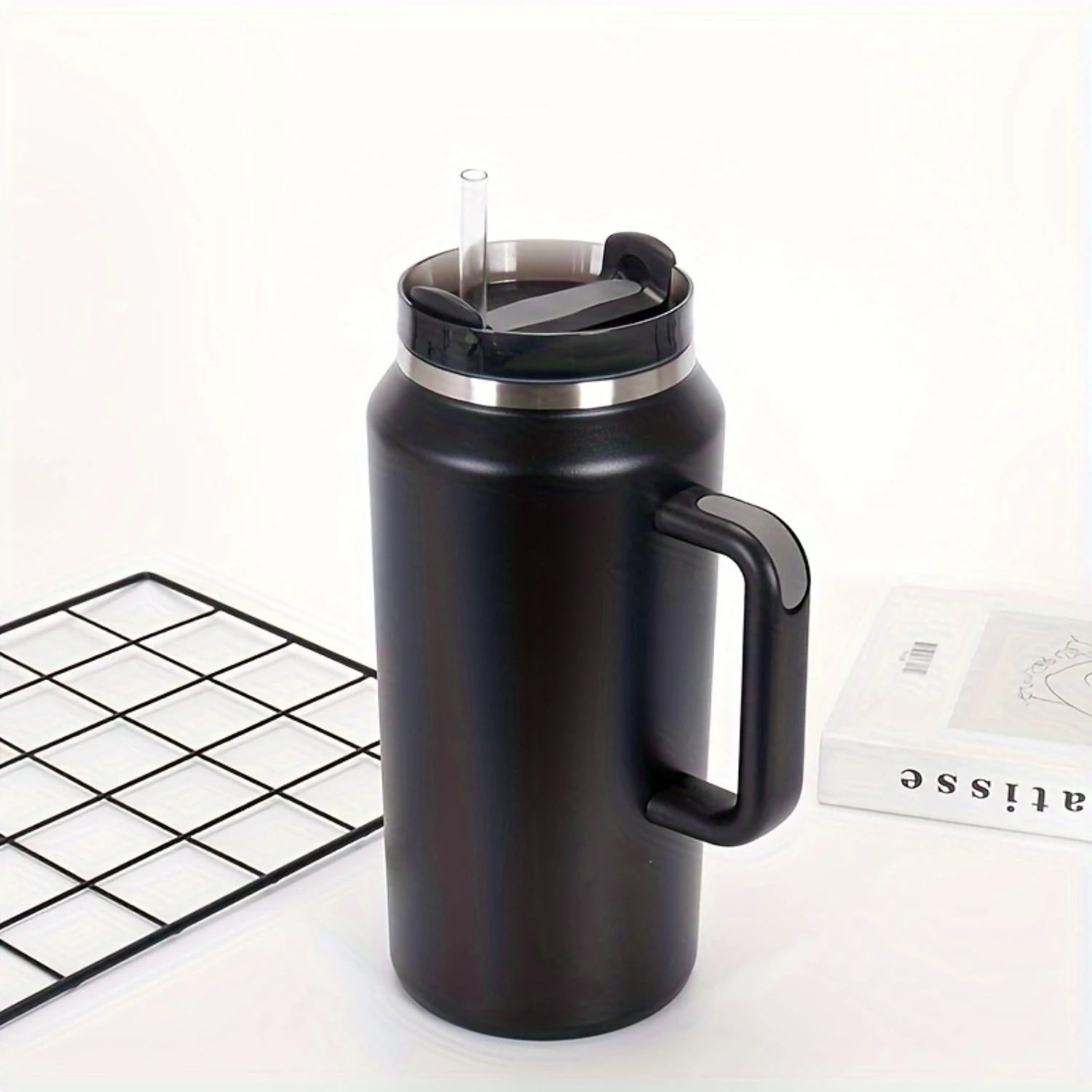 Edelstahl Stroh Isolierung Tasse große Kapazität Sport Griff Tasse Outdoor tragbare Bergsteigen Reisebecher 64oz Bier Gro