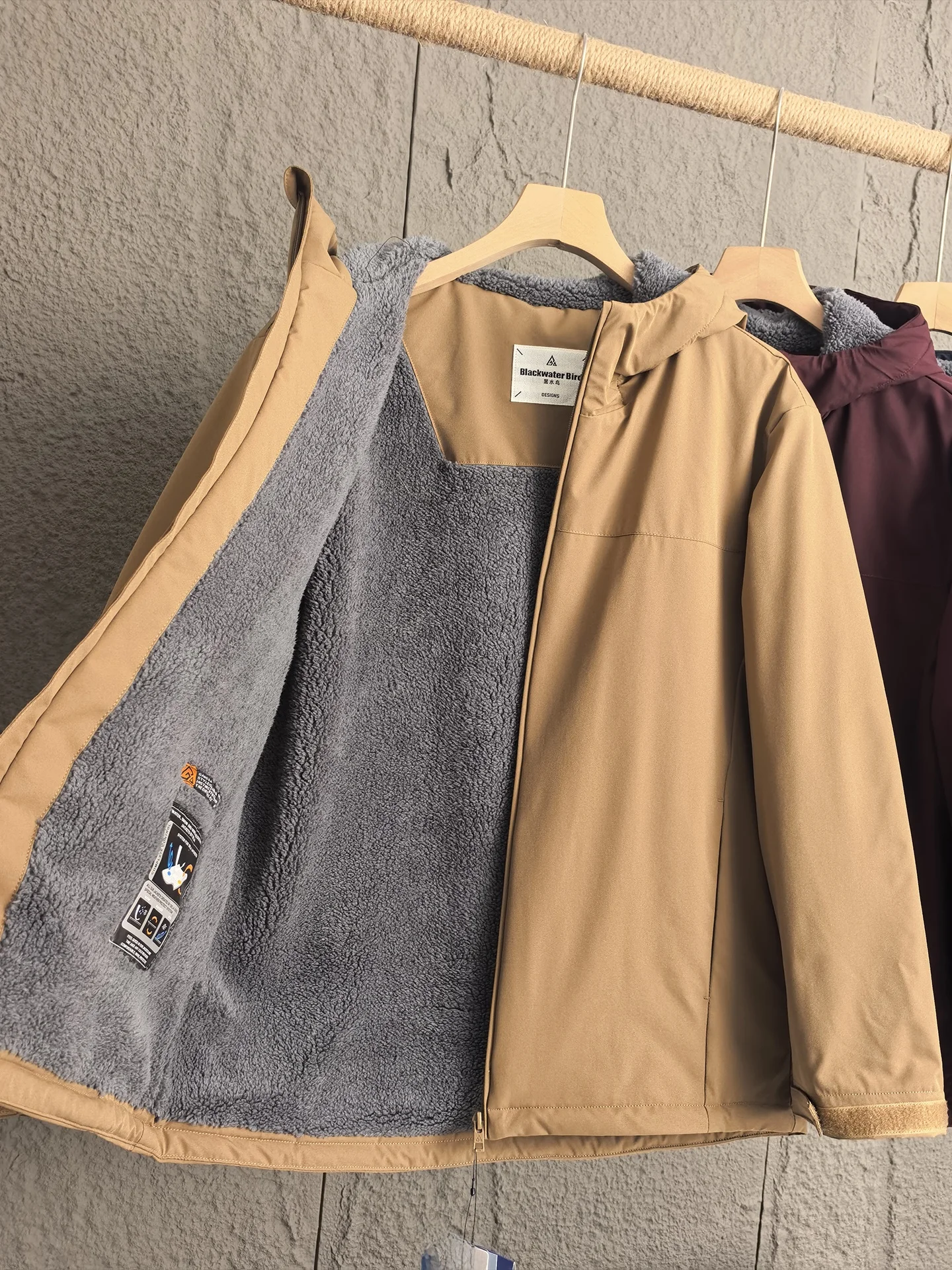 

Утепленная длинная зимняя мужская куртка из вельвета с капюшоном, ветрозащитная, морозостойкая, модная, с наполнителем из полиэфирного волокна