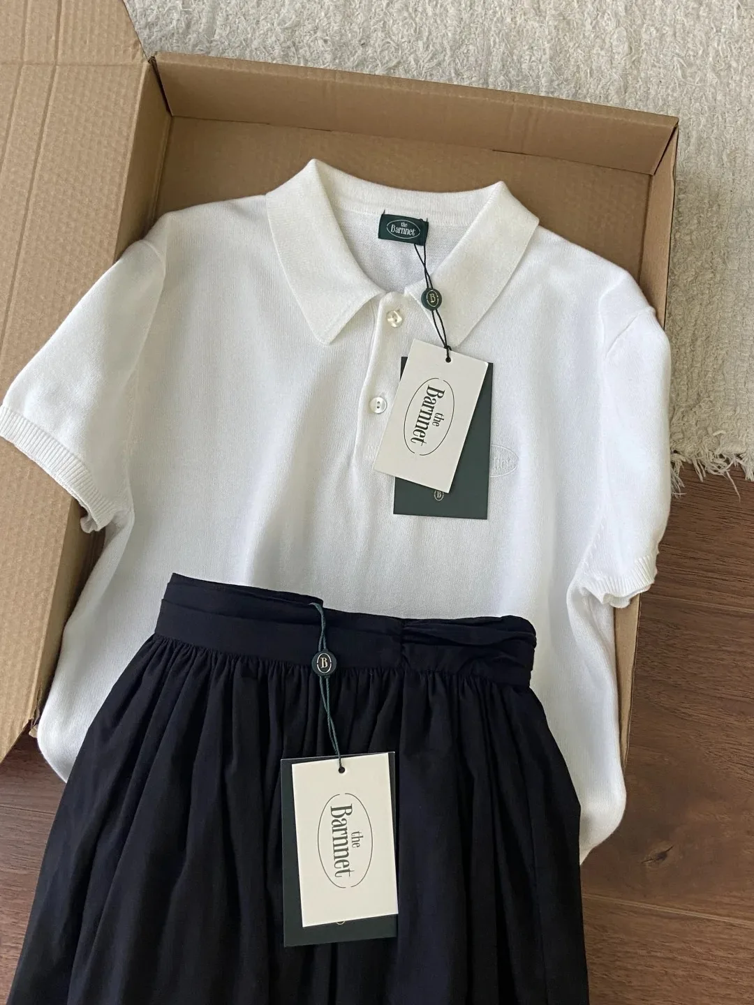 

Korean Sle irt+Puffy Skirt Summer Cotton ort Sve Regular Length Henley Neline White Color Women's Faion