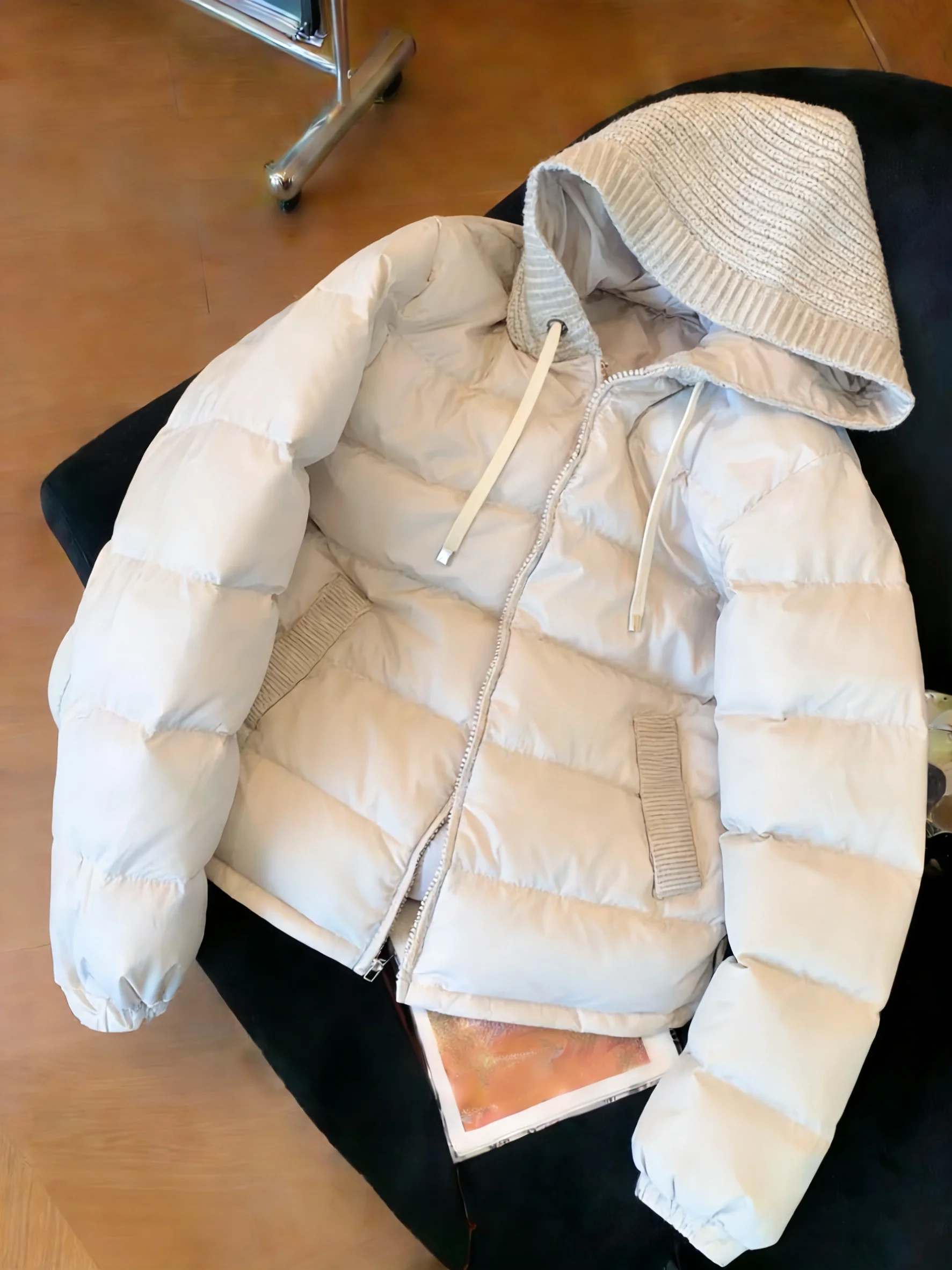 

Heavy Knit Cotton Jaet Women's Autumn Winter Faion Lazy Loose Lightweight Versatile Cotton Clothes with Hat Design Sense