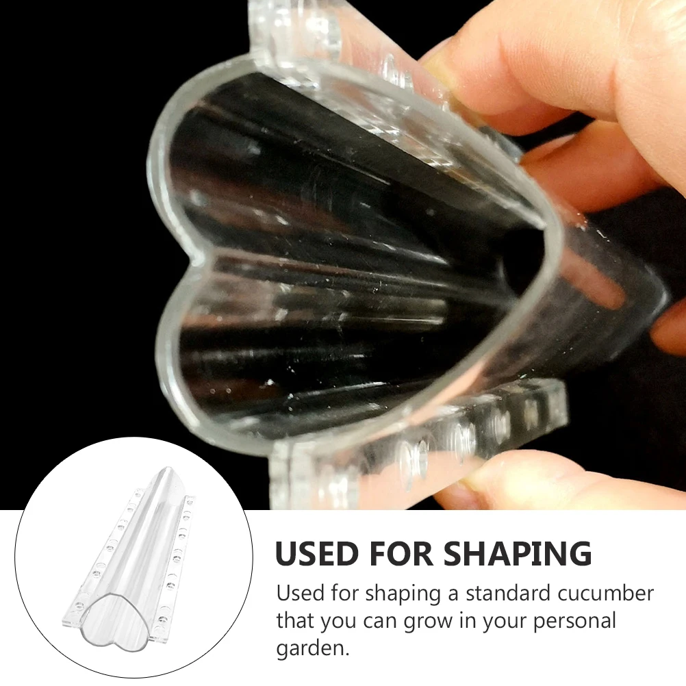 

2pcs Heart-Shaped Cucumber Shaping Mold Reusable Vegetable Growth Tool Durable PC Material Strong Pressure Resistance Gardening