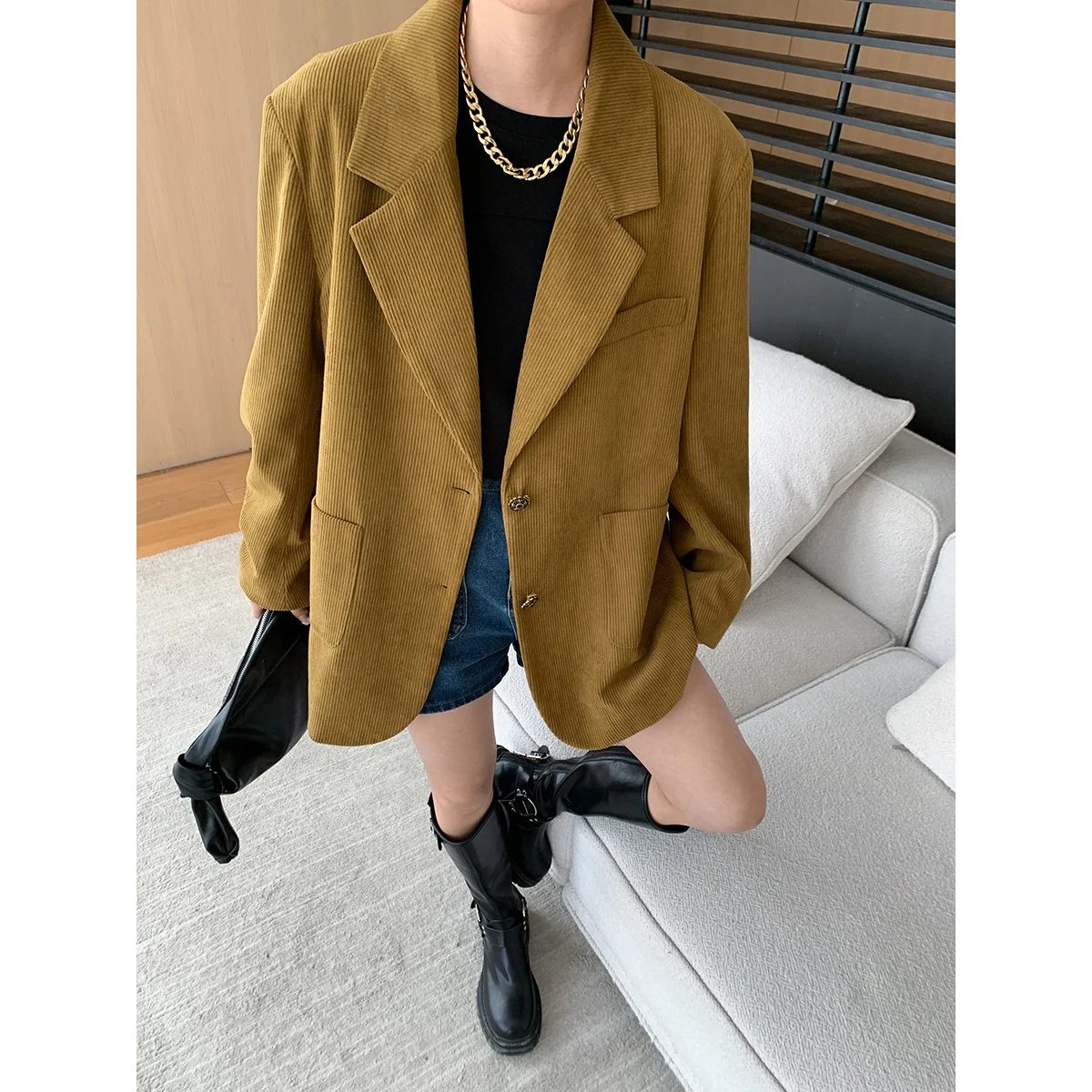 

Women Vintage Autumn Corduroy Blazer Coat Turn Down Collar Long Sleeve Tops Single Button Tops For Women Outerwears