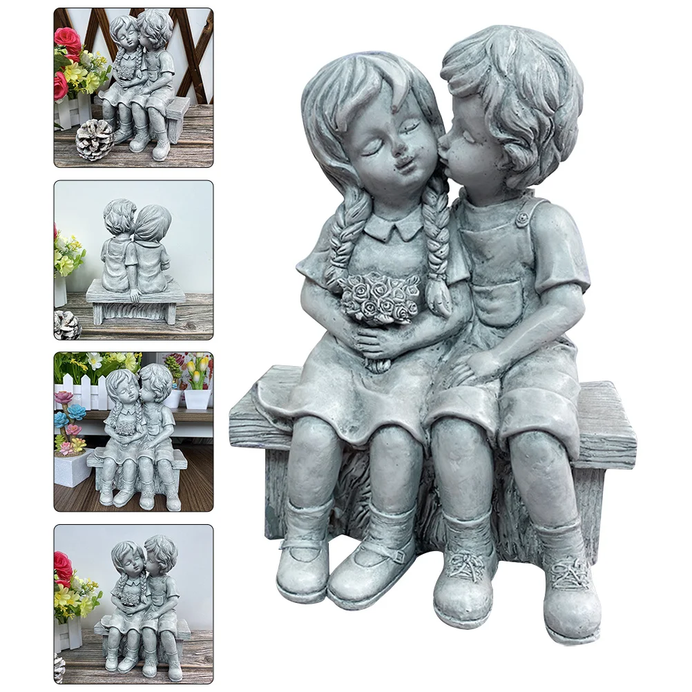 

Girl Boy Kissing Resin Statue for Garden Lawn Yard Patio Decoration Outdoor Home Office Shop Bar Ornament Sculpture