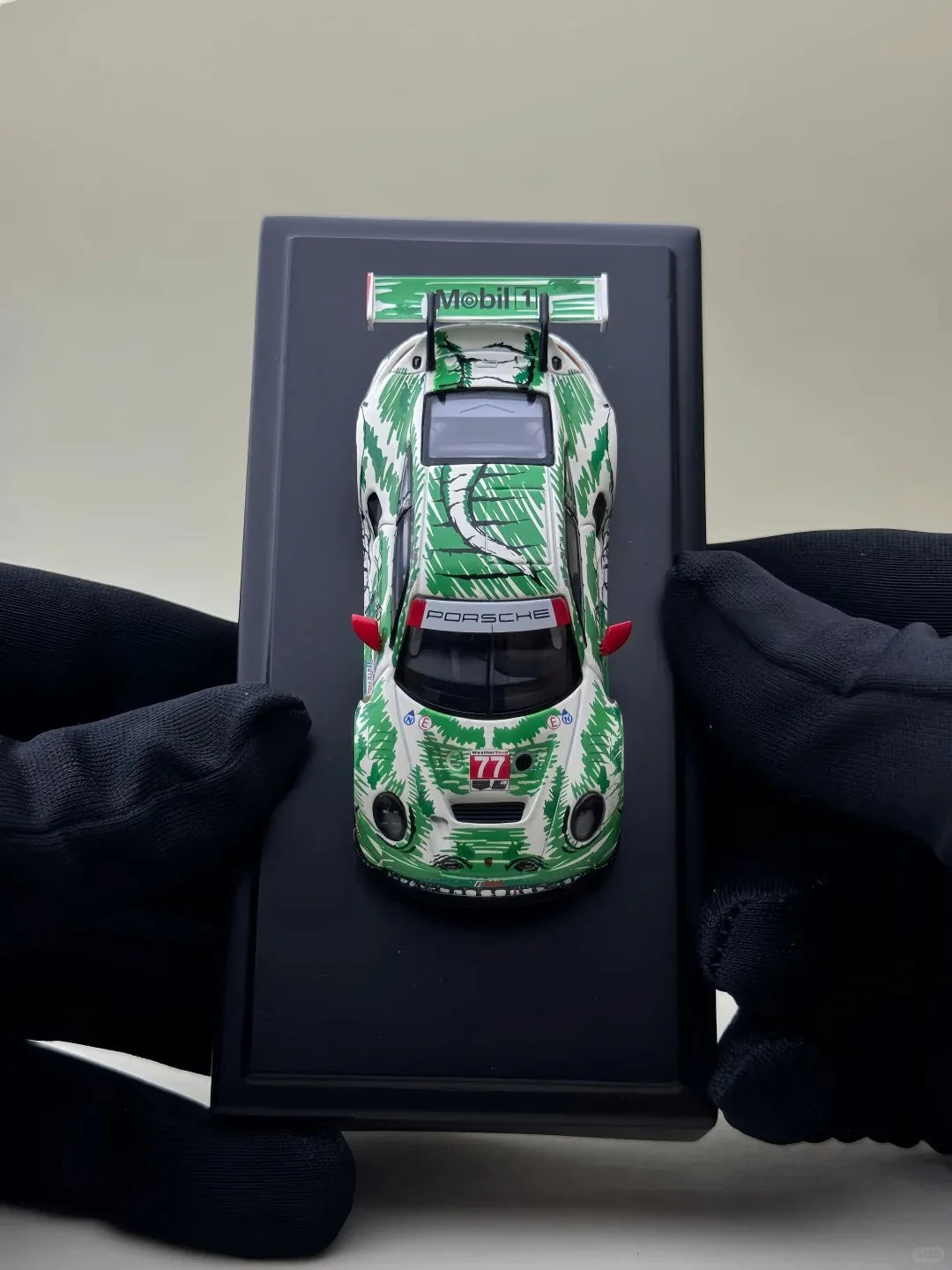 New TOP LUX TL 1:64 Scale Porsche 911 GT3 R #77 Sketchy Green Dinosaur Alloy Car Model Miniature Diecast Collection Hobby Toys