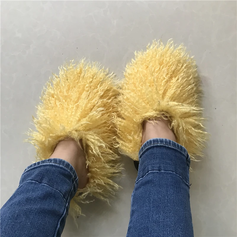 Mongolian fur slides Women Luxury Fluffy Fur Slippers Amazing Fur Sandals New Arrival Winter Home Flat Slides Flip Flops