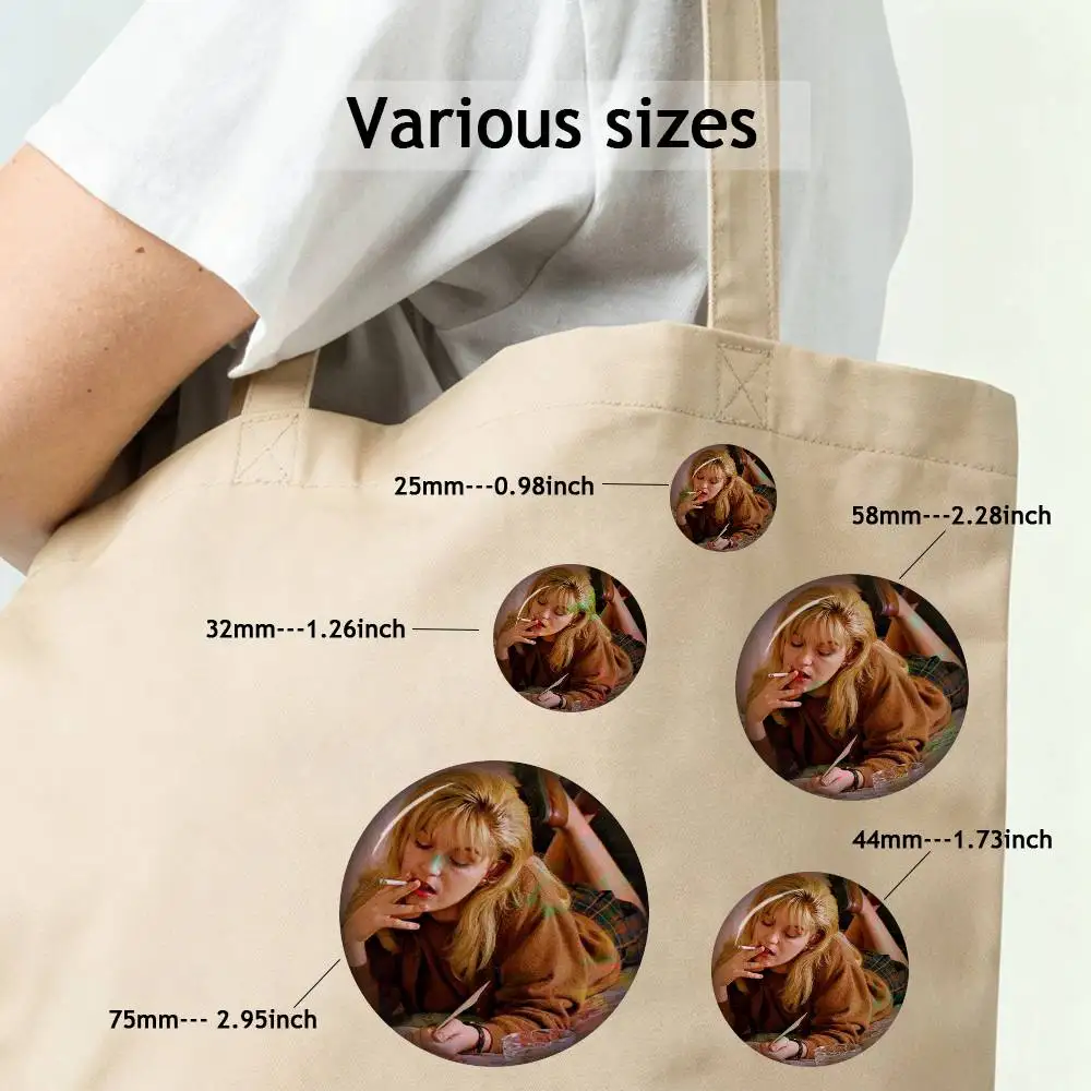 Famous Actors Pins Laura Characters Badge Palmer Fashion Jewelry Accessories Round Snap-in Brooch on Backpack