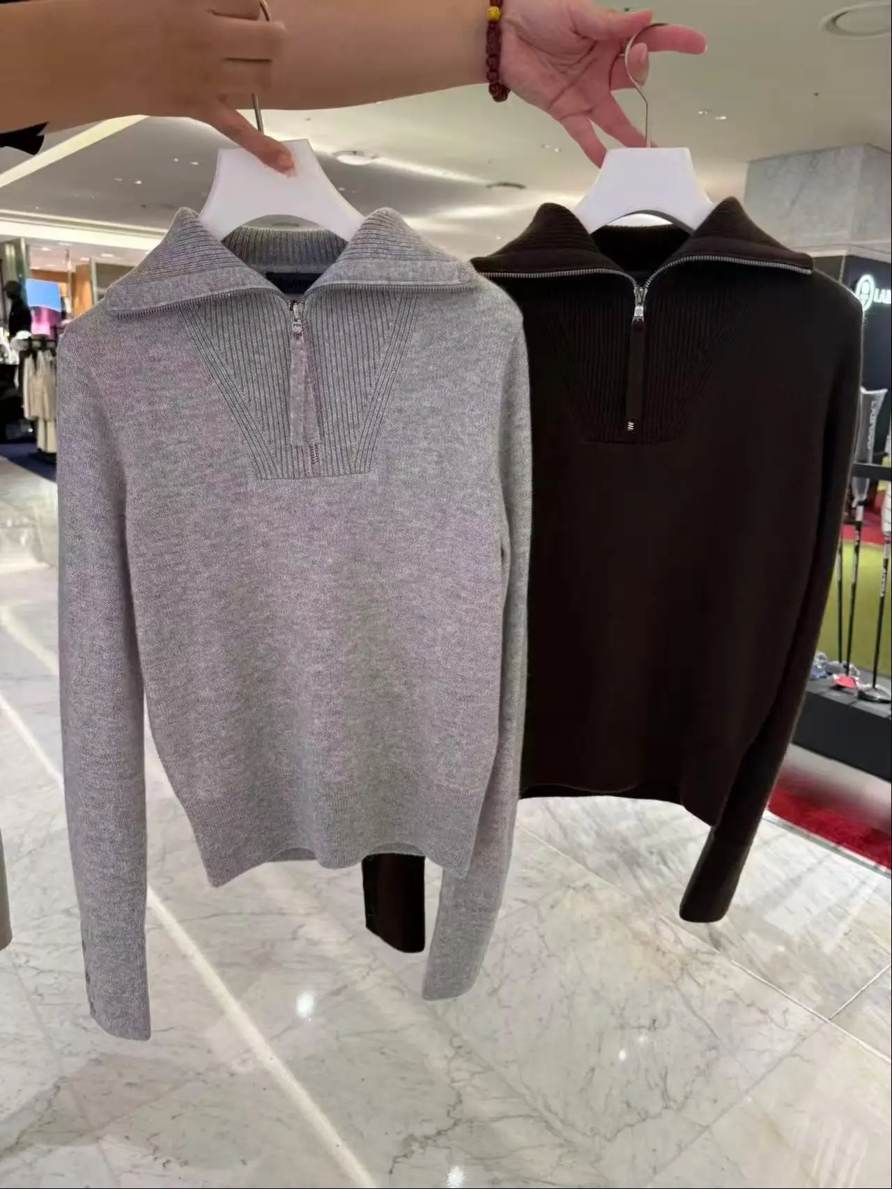 2026 Women's Golf Color Block Knit Sweater Cashmere Blend Lapel Half Zip Long Sleeve Golf Pullover
