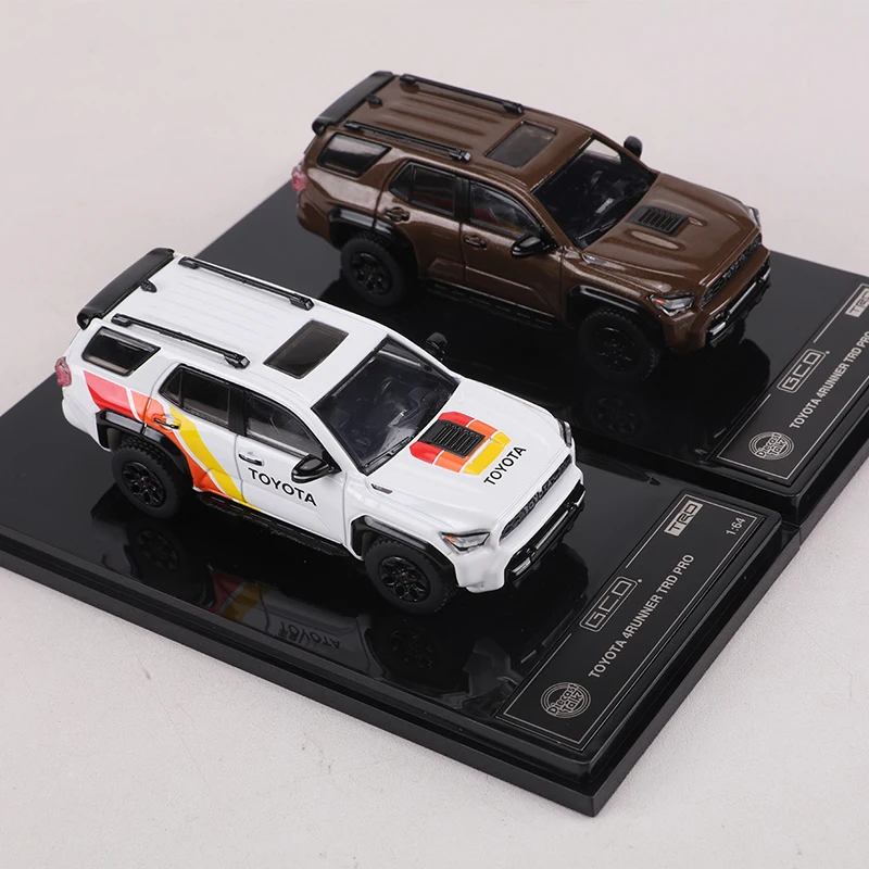 GCD 1:64 4Runner TRD PRO SUV Die-cast alloy simulation car model toy