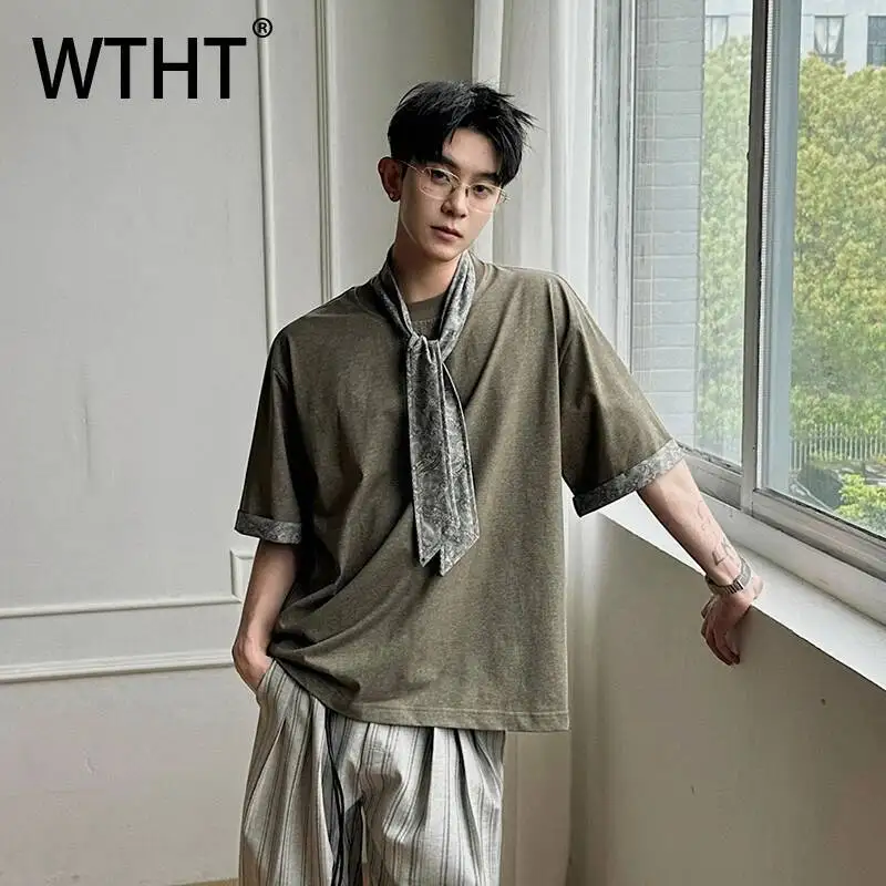 

WTHT Vintage Men's Spliced Contrast Color Ribbon Design T-shirts Fashion Round Collar Loose Tops Male 2026 Summer 2A3041