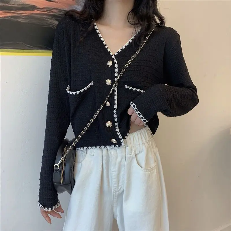 Women Autumn Korean Slim Fashion Buttons V-neck Long Sleeve Knitwear Ladies Office Lady All-match Knitting Cardigan Tops coat