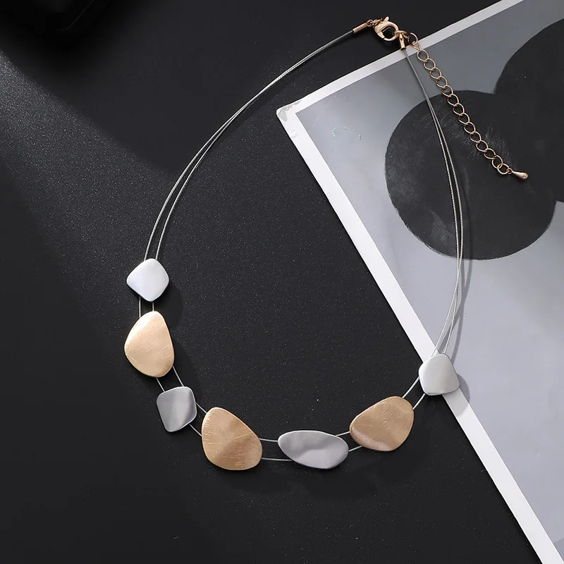 Irregular Shell Metal Sheet Choker Necklace Double Wire Collar Necklace Modern Abstract Statement Jewelry for Daily Occasion