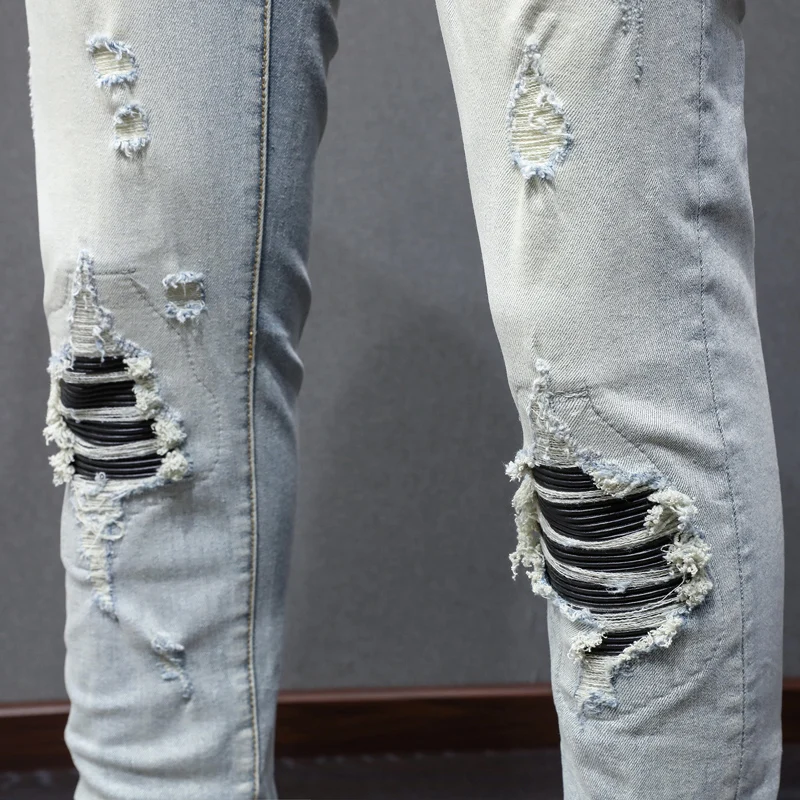 هاي ستريت موضة جديدة جينز أزرق فاتح التجاعيد مثقب رقعة جلدية سوداء غسلها الحنين مطاطا الهيب هوب ماركة السراويل Y2K #4