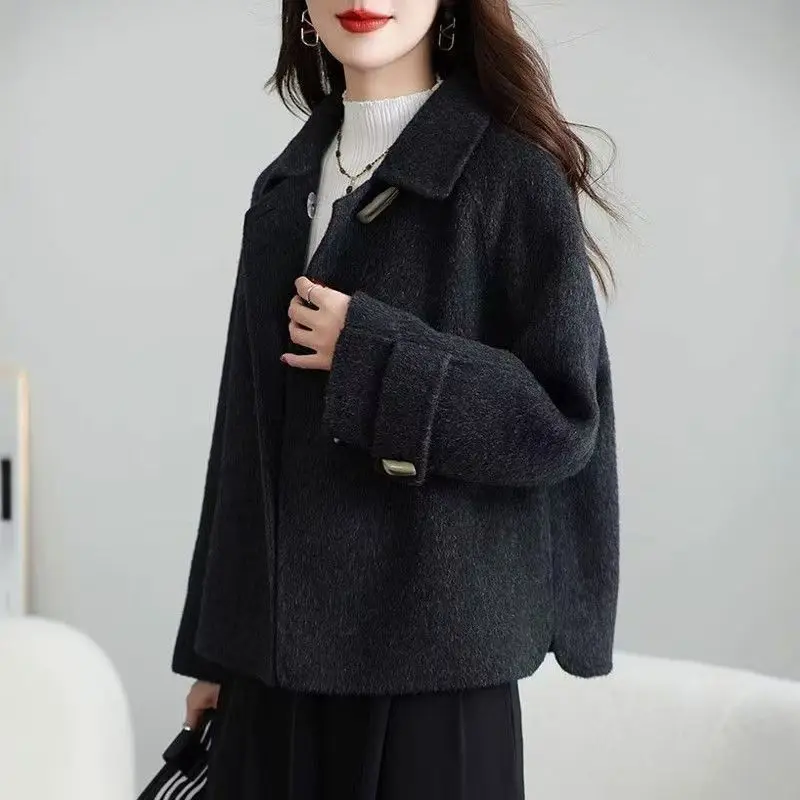 

Короткая шерстяная куртка женская, осень-зима 2026, новое высококачественное двустороннее пальто, женская верхняя одежда, простое пальто на пуговицах с рогами, топ