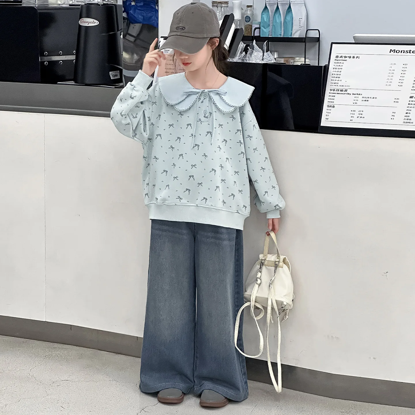 

Kids Girls 2pcs Suits Autumn Junior Girls Peter Pan Collar Bowknot Printed Sweatshirt School Girl High Waist Jean 4-14Y Girl Set