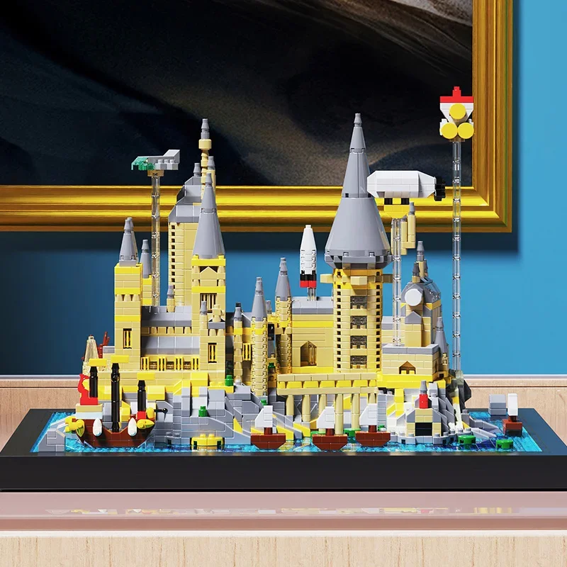 

Набор микро-блоков для сборки замка из фильма, средневековая версия, модель архитектурного сооружения, подарок для фанатов кино, 2724 детали