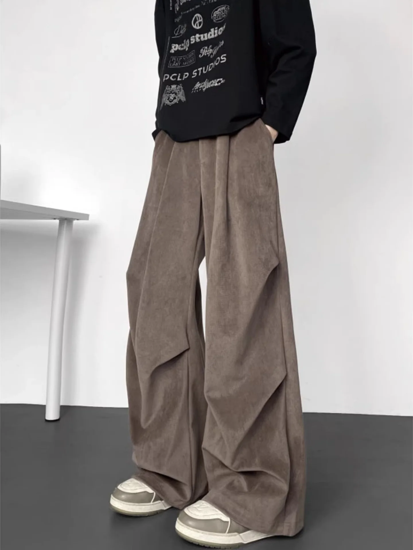 

Мужские зимние вельветовые брюки свободного кроя с широкими штанинами, повседневные брюки в американском ретро-стиле, прямые брюки-карго с отворотами