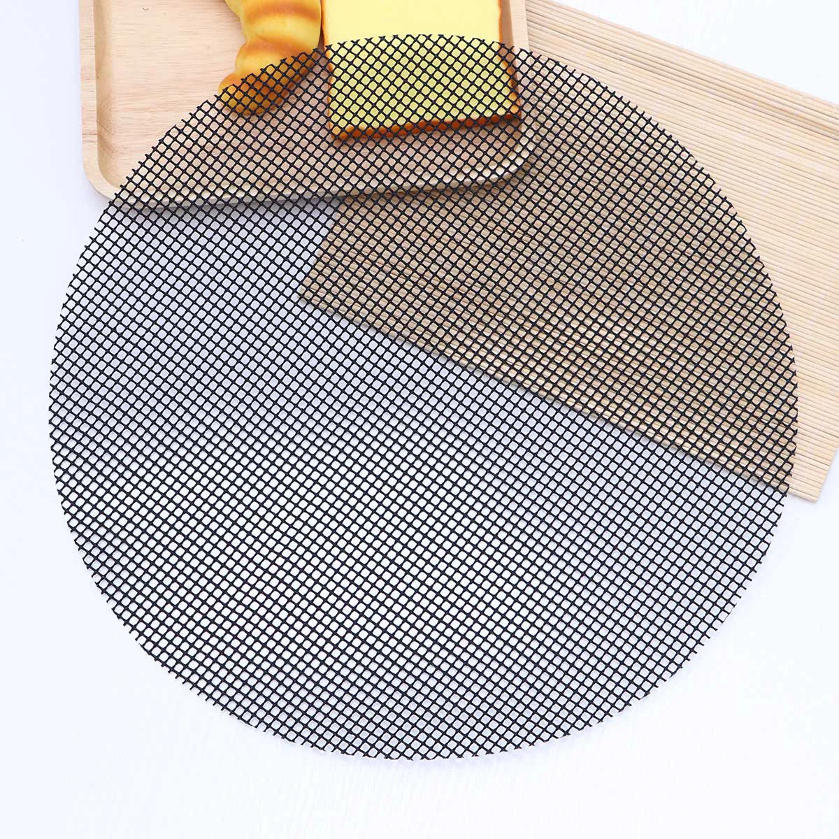 Barbecue Grill Mesh Mat Nonstick BBQ Mat Net Cook Grate Cover 40cm (Random Color) BBQ grill mesh non stick grill mesh