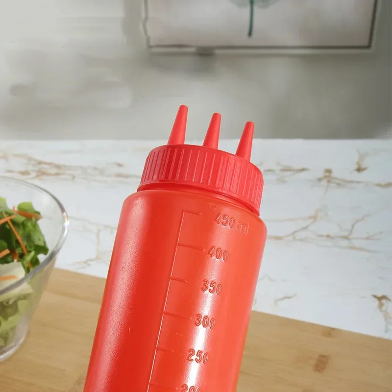 PE Squeeze Bottle Three Holes Condiment Dispenser Sauce Vinegar Ketchup Cruet Sauces Container Tomato Sauce Mustard Bottle