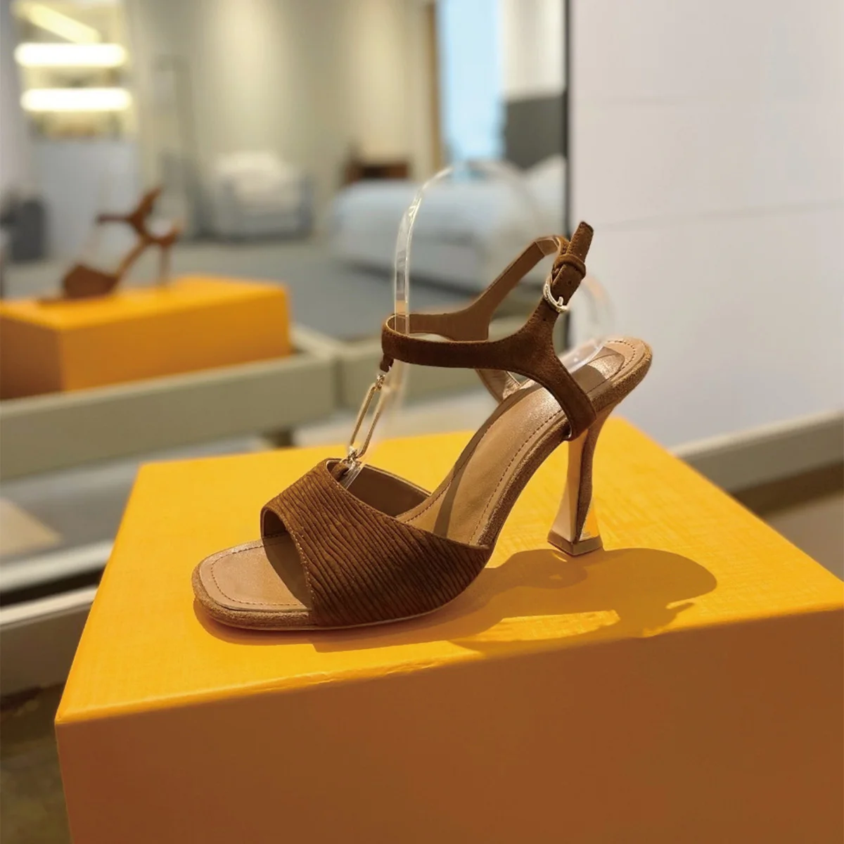 2026 High Quality Summer women shoes open toe slingback sandals adjustable buckle party dress footwear ch25022216