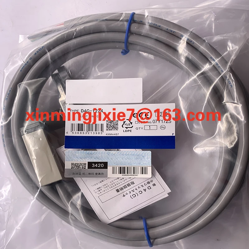 D4C-1732-1M D4C-1633-1M D4C-1602-1M D4C-2320-1M D4C-4320-1M D4C-4401-1M D4C-1732-2M D4C-1633-2M D4C-1602-2M