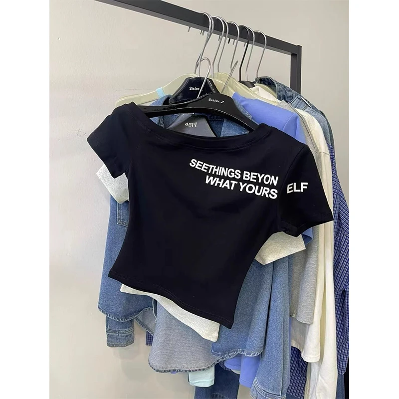 Sommer Neue Sle Slim Fit ort Sve T-shirt oulder Bared Brief Drucken Diagonal Kragen Koreanische Version Seide Material Frauen...