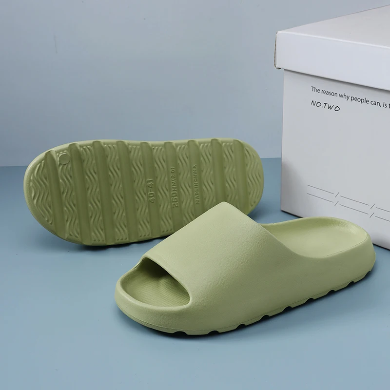 

Men'S Sandals New Large-Sized Fashionable Thick-Soled Light Casual Breathable Men'S Slippers, Outdoor Wading Men'S Flip-Flops