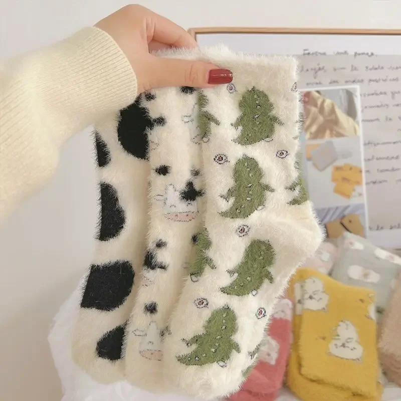 

Autumn Winter Padded Cow Pattern Plush Socks Spotted Plush Thickened Warm Soft Cute Comfortable Mid-calf Socks Home Floor Socks