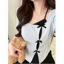 Duży rozmiar Hottie Fake Two Pieces Sling Tops Women Hollow Bow Knot Appear Thin Round Neck Short Sleeved Color Blocking T-shirt