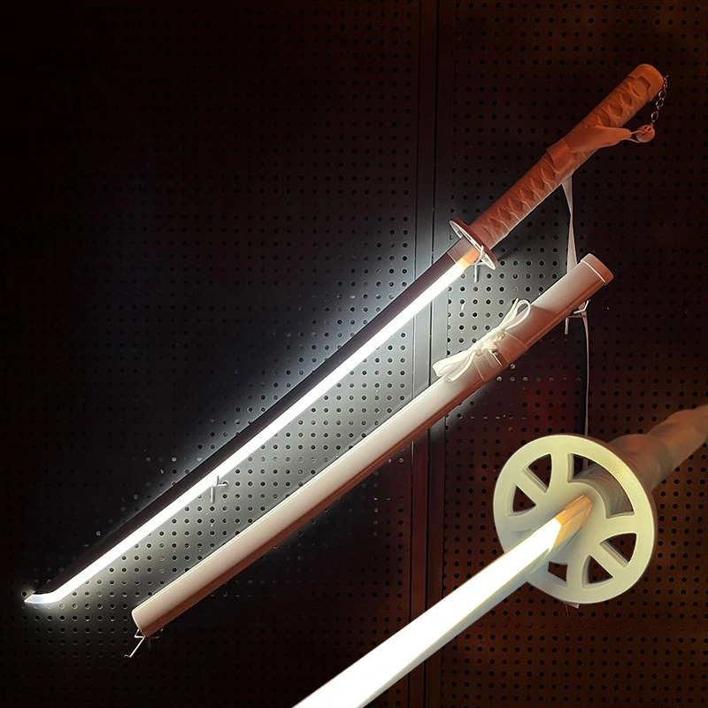 103 centimetri Candeggina spada laser Katana Ha Condotto La Luce Spada Luminosa Cosplay Prop Yamato Spada Lama Dimensioni Reali Samurai Giapponese Sabre giocattoli