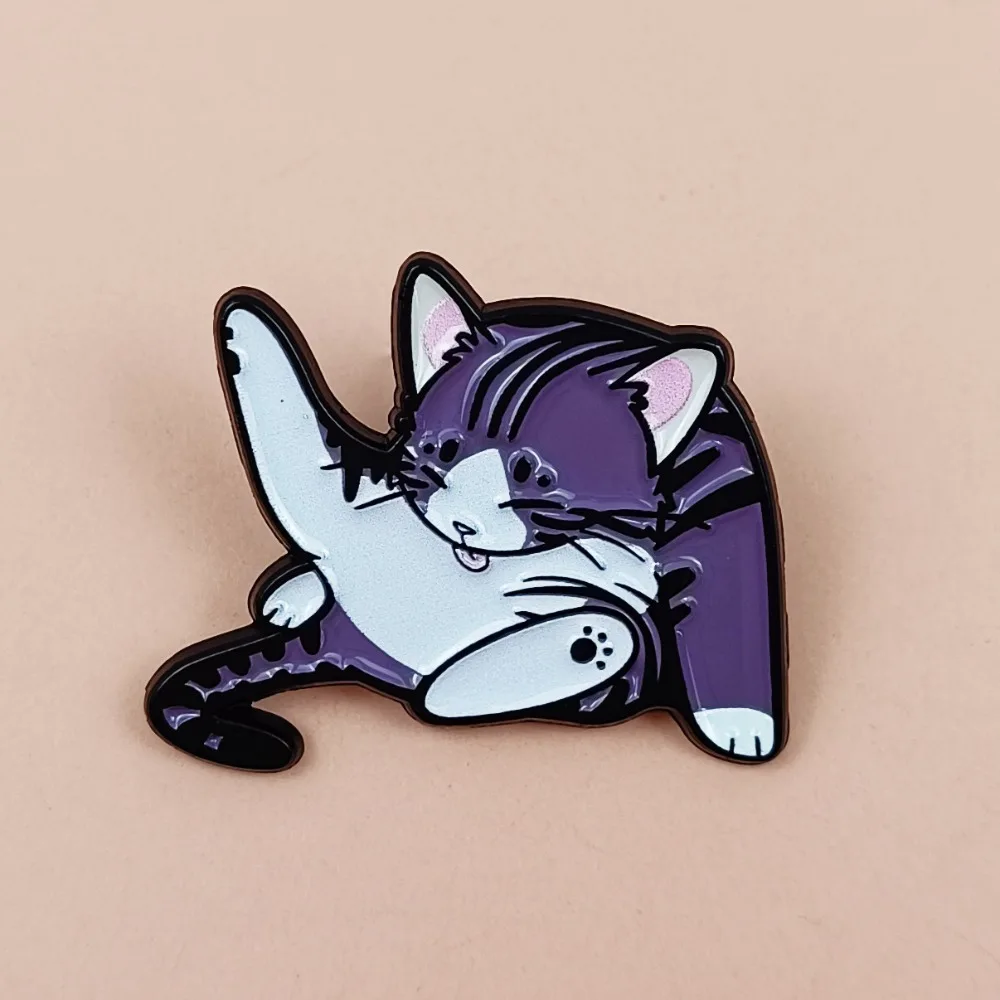 Abstract Parody Cat Cartoon Cat Brooch Badge Fun Animal Alloy Badge Casual Bag Creative Decoration Jewelry Accessories Pin