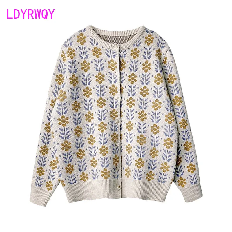 Vintage Jacquard Gentle Style Small Flower Cardigan Sweater Women's New Western Style Knitwear Women's Top Coat