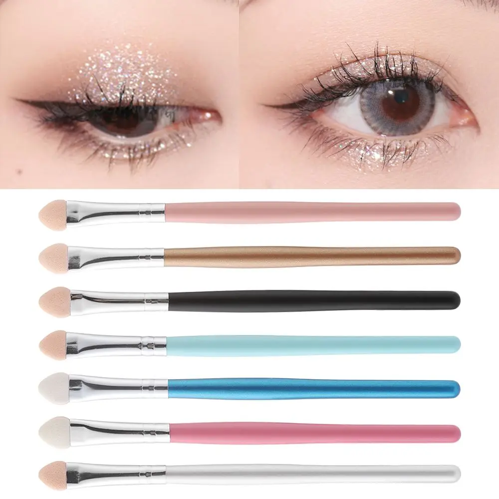 Long Handle Applicator เครื่องสําอางค์ Eyebrow ฟองน้ําอายแชโดว์แปรงอายไลเนอร์ผู้หญิงแต่งหน้าเครื่องมือแปรงอายแชโดว์