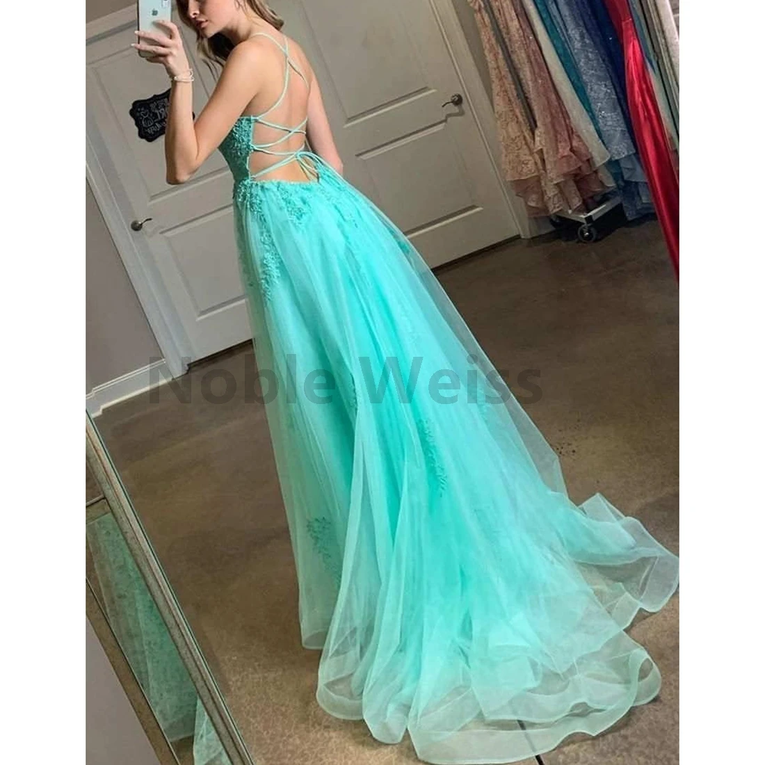 Vestidos de fiesta de encaje elegantes, tirantes finos largos, sin espalda, línea A, vestidos de noche con hendidura personalizados