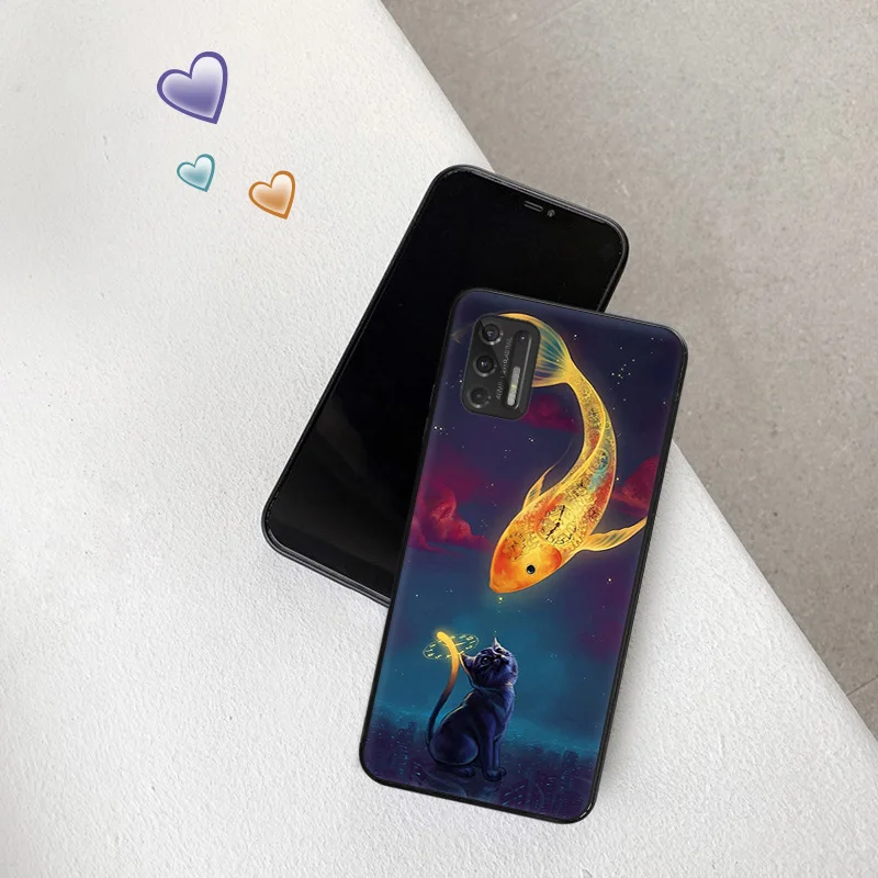 Soft Phone Cases For Motorola G53 G73 G9 G50 G51 G60 G71 G22 G32 G52 G72 Edge40 20 30 Plants Golden Goldfish Black Matte Cover