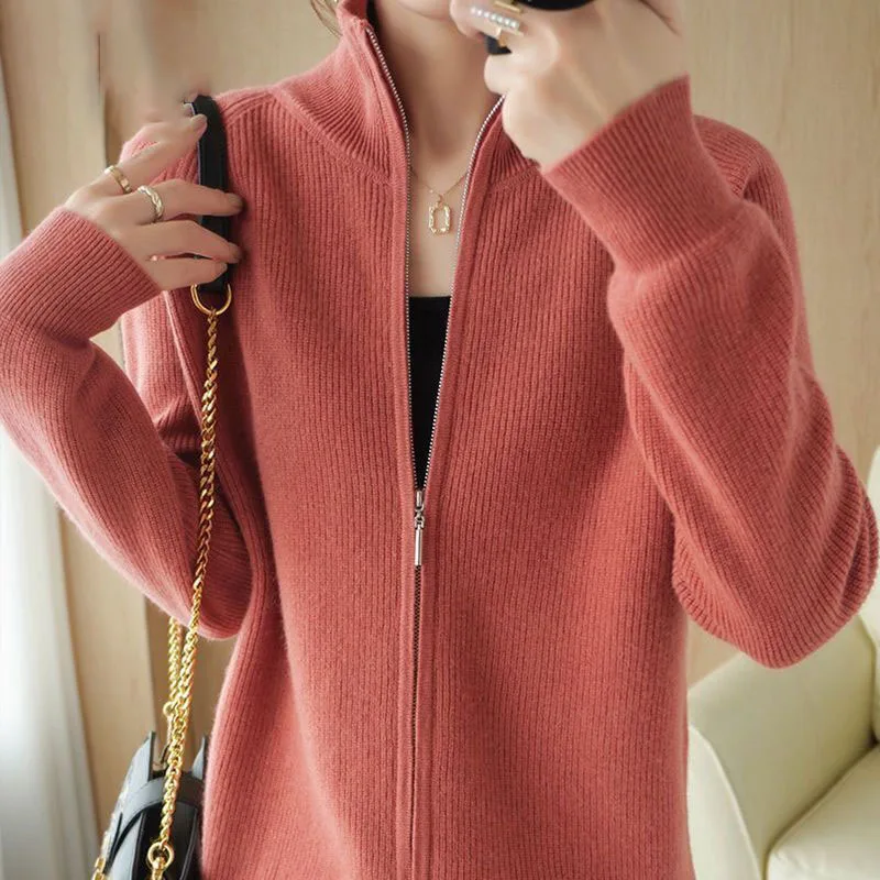 

2023 Autumn Winter Fashion Women Sweater V-Neck Long Sleeve Zipper Knit Wool Sweater Casual Loose Elegant Warm Cardigan Sweater