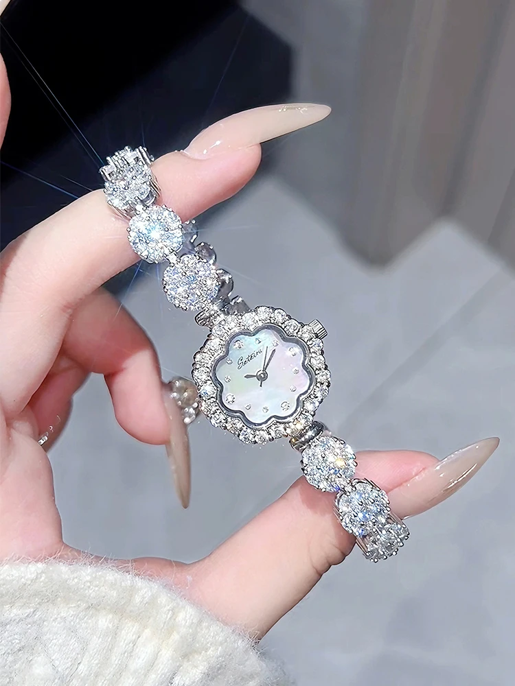 Sotoiru Luxury Women Watches Zircon Elegant Petal Shape Quartz Wristwatch for Cocktail Dresses Party Accessory Women Gifts