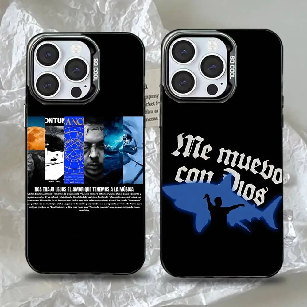 

Cruz Cafune Me Muevo Con Dios Phone Case For iPhone 17,16,15,14,13,12,11,Pro,Max,Plus,Mini,XS Anti Fall Black Matte Hard Bumper