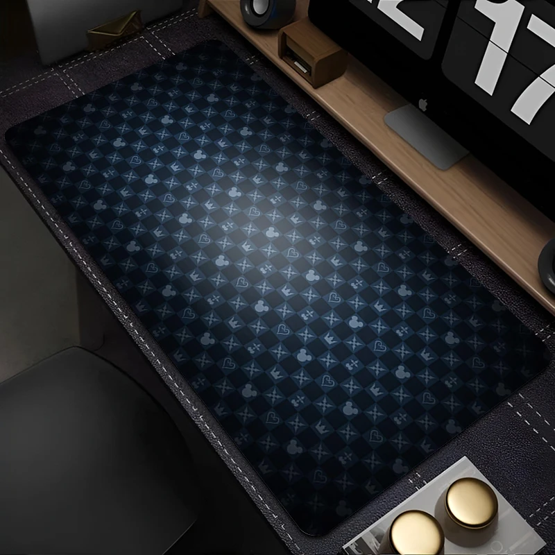 Black And White Anime Desktop Mat Office PC Gaming Accessories Keyboard Mouse Pad Laptop K-Kingdom Hearts Mousepad Gamer Carpet