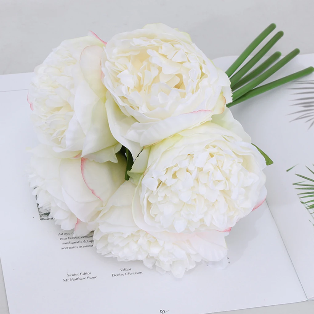 Artificial Flower Bouquet Uniform Color For Authentic Appearance Strong Layering Wedding Decoration Milky white