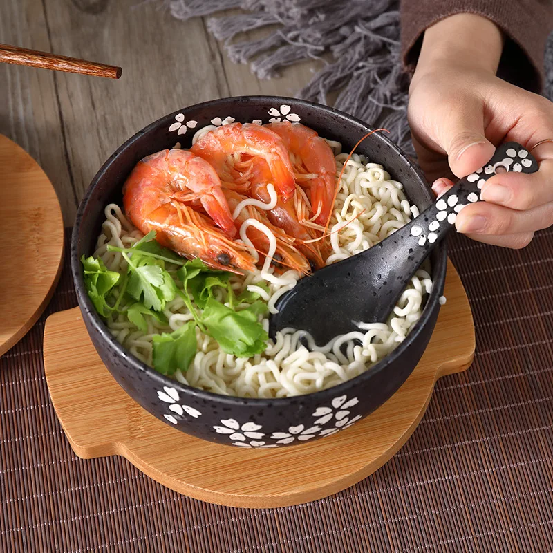 Japanese Style Rice Noodle Bowl with Lid Spoon and Chopstick Kitchen Tableware Ceramic Salad Soup Bowl Food Container Dinnerware