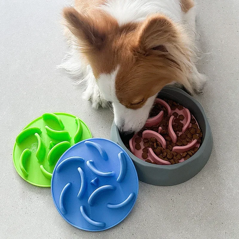 2 in 1 Silicone Pet Slow Food Mat for Dog Cats Leak Proof Meal Bowls Easy To Clean Anti Slip Waterproof Pet Slow Food Mat